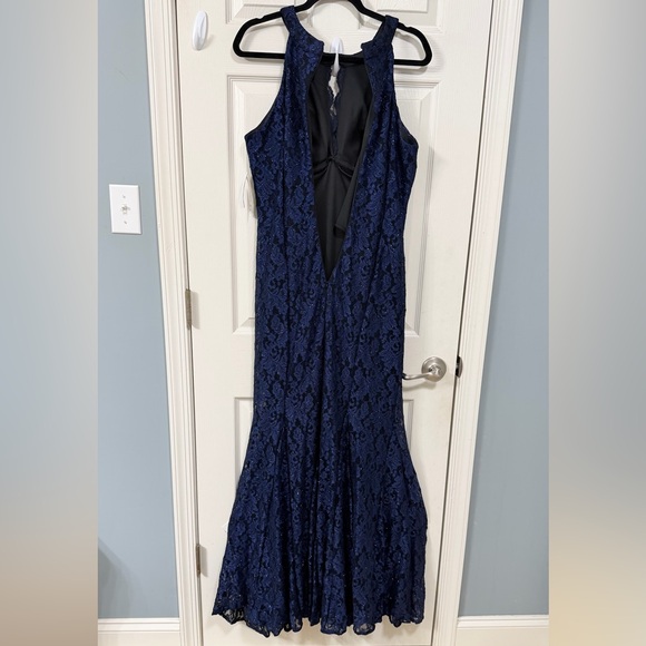 R&M Richards Navy Lace Maxi Dress Formal Gown Evening Cocktail Dress Luxury - Picture 14 of 17